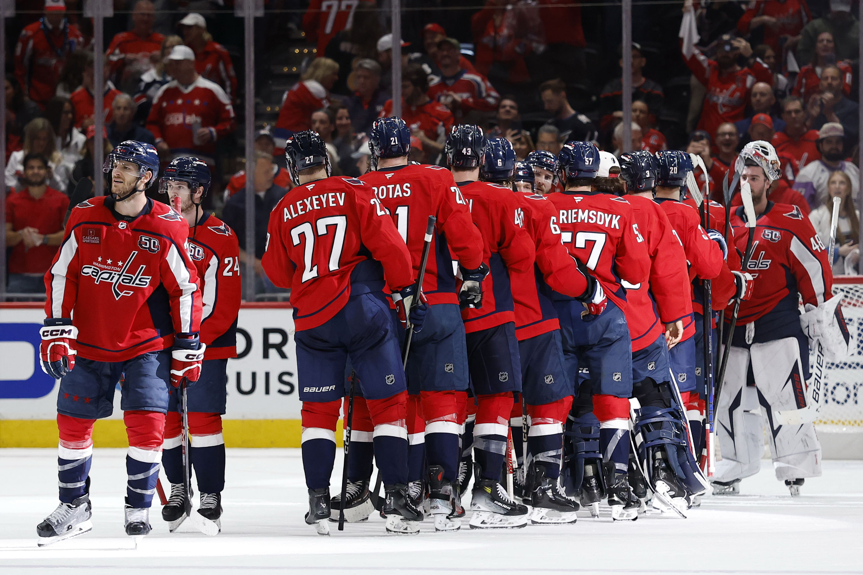 The Caps evened the Stanley Cup Playoff series (Imagn)